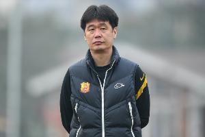 新快报：国足名单最快今天出炉，多数归化球员均已不在国内