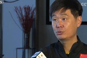 李霄鹏谈压力：如果带俱乐部是煎熬，带国家队就是被烧烤
