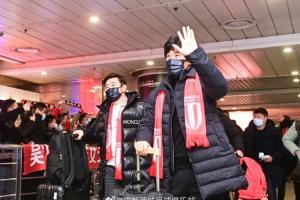 梦回中超，载誉蓉城。 欢迎将士们凯旋！ ​​​