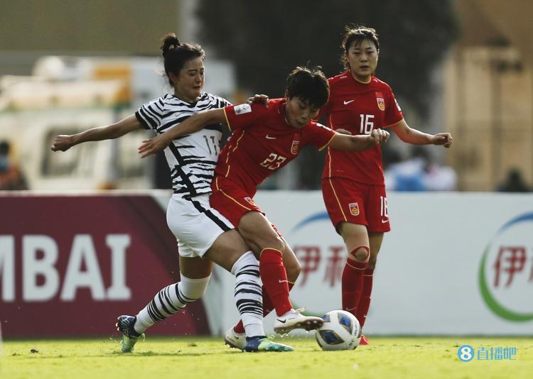 半场-后防线被打穿丢球+送点 中国女足暂0-2韩国女足