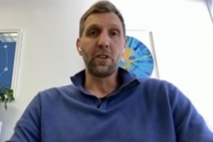 德克：我不会成为教练 那就是我能说的 执教不在我的DNA里