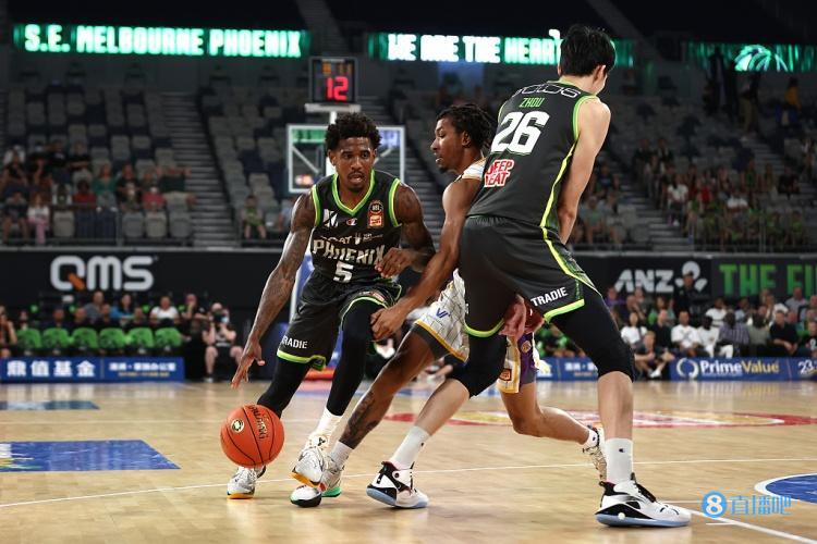 🏀NBL-周琦12+7 芒福德26+5 马丁24+8 凤凰憾负国王