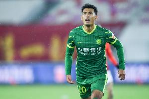 记者：月底前不会再有国安外援入境 能否赶上中超开赛只能听天命