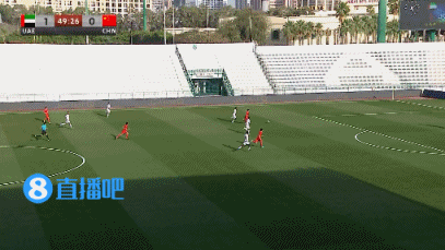 再失良机！方昊左脚射门偏出，U23国足仍0-1落后